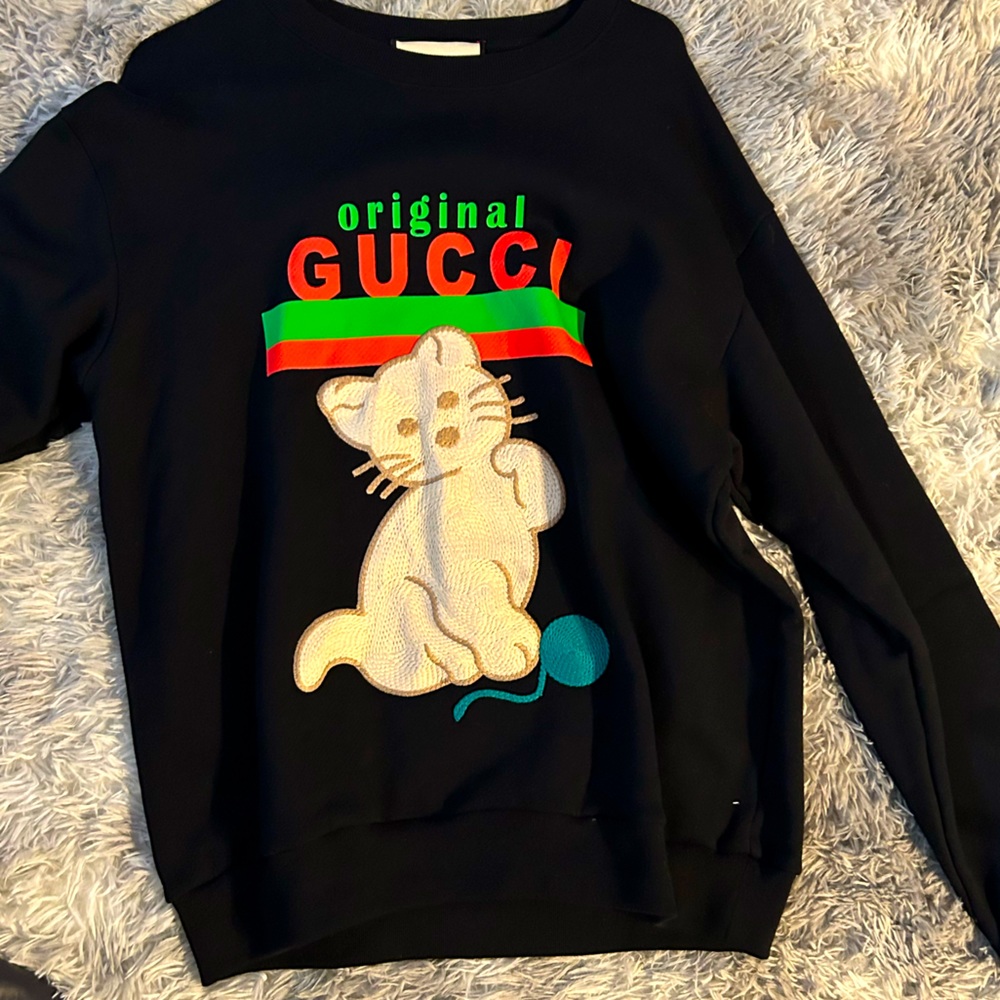 Gucci sweater